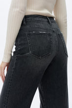 Load image into Gallery viewer, Mid Rise Wide Leg Jean
